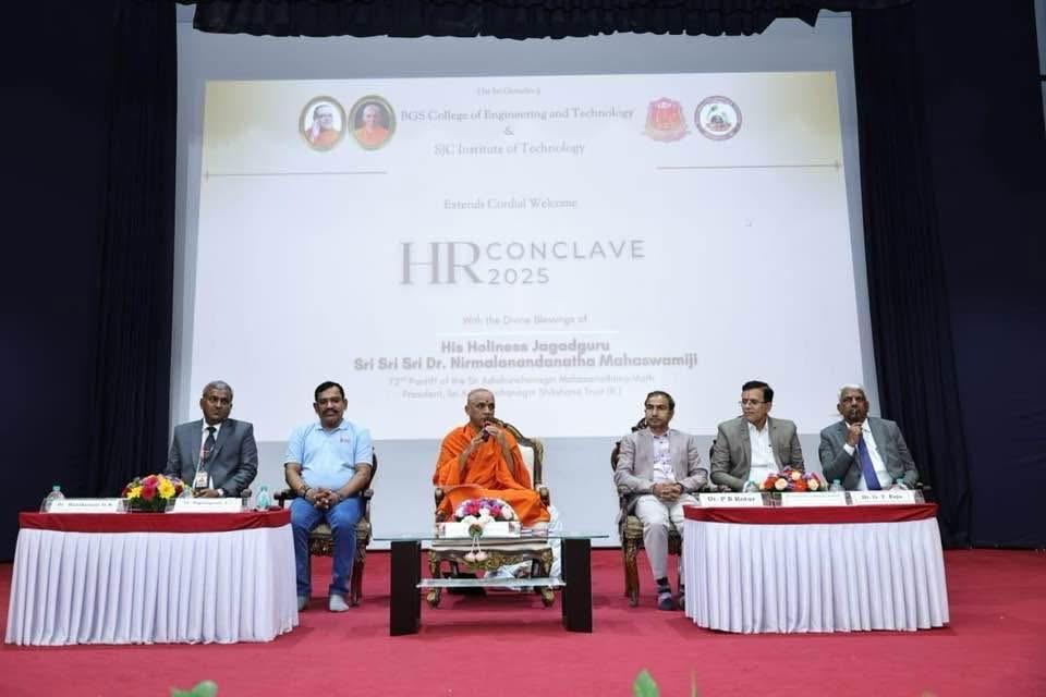 WhatsApp Image 2025-05-25 at 7.30.18 PM (2)